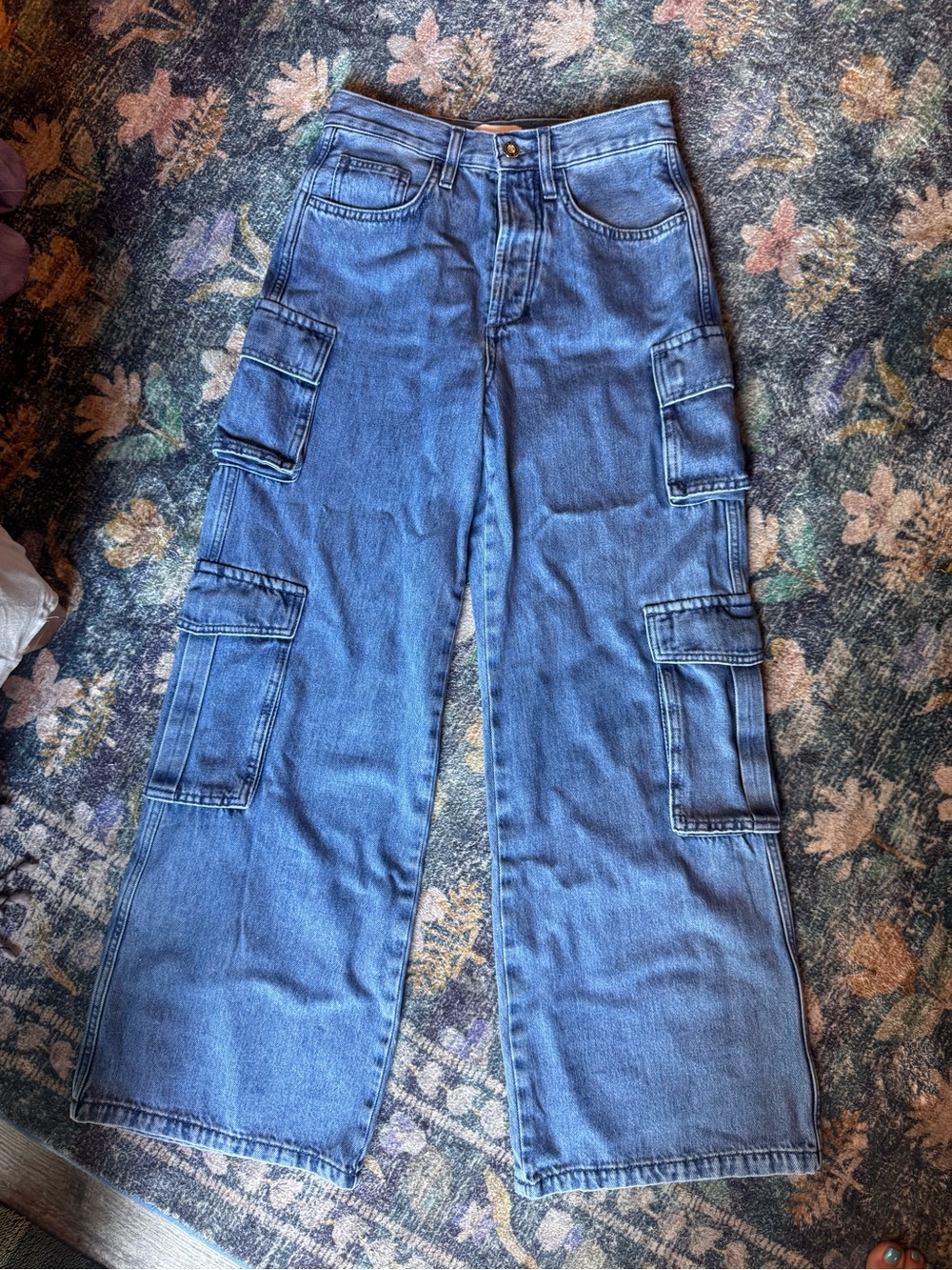 Favorite Daughter the Carly Shortie Blue Wide-Leg Cargo Jeans